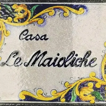 Casa Le Maioliche شقة