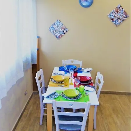Casa Le Maioliche شقة جيارديني ناكسوس